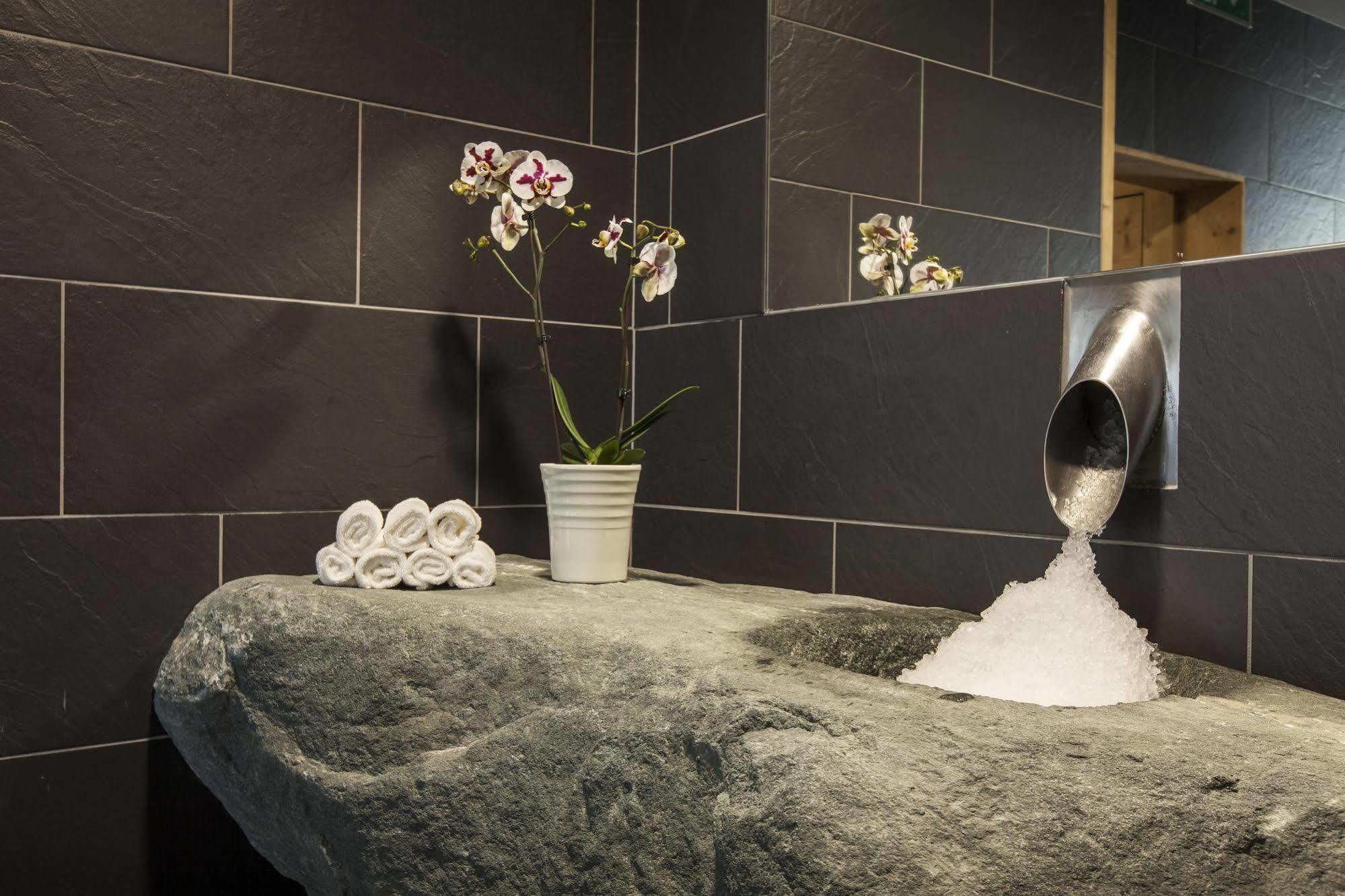 Hotel National Resort & Spa Champéry Εξωτερικό φωτογραφία